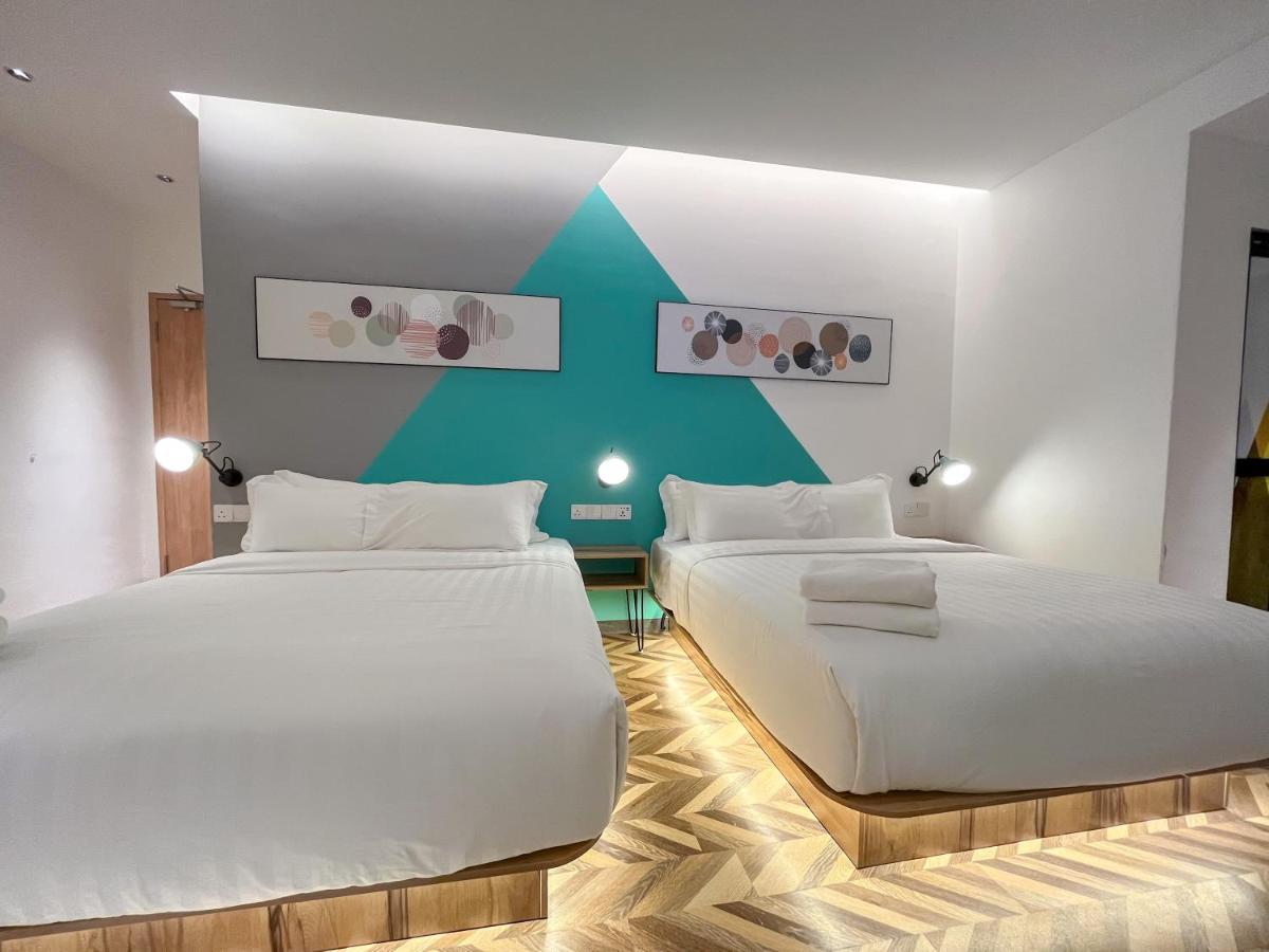 Apple 1 Hotel Queensbay Bayan Lepas Exteriér fotografie