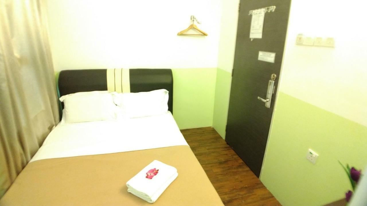 Apple 1 Hotel Queensbay Bayan Lepas Exteriér fotografie